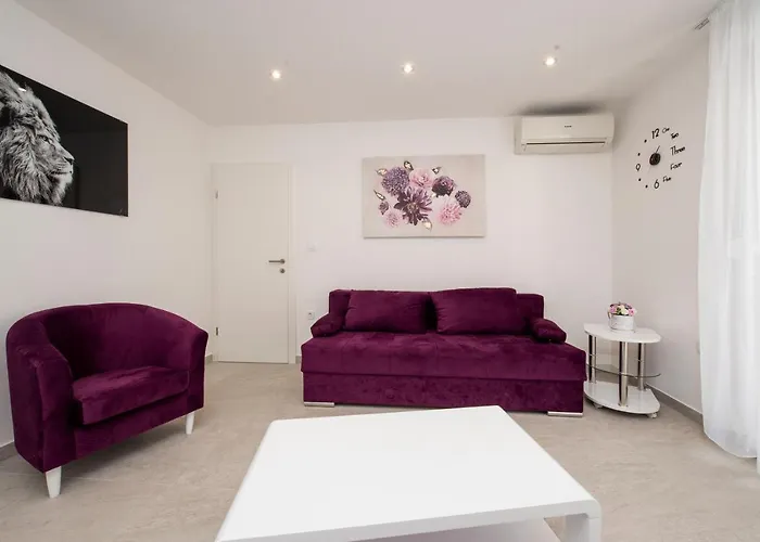 Lions Apartment